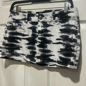 Vintage Abbey Dawn by Avril Lavigne  black & white mini skirt #goth #emo #Y2K